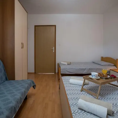 Apartment Folo.4 *