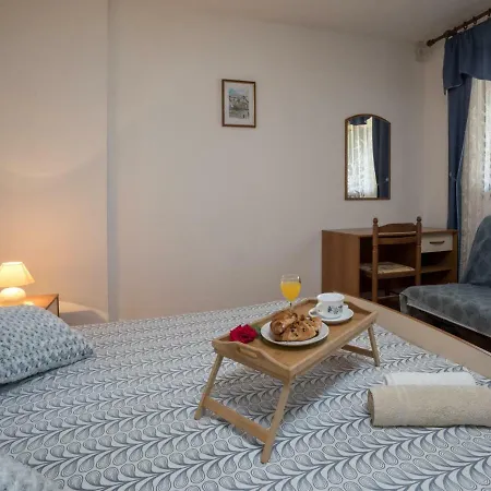 Apartment Folo.4 *